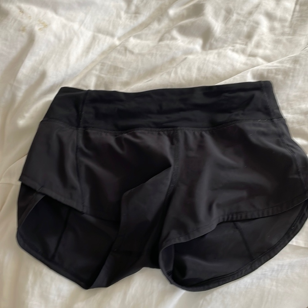 Lululemon Size 2 Speed up short